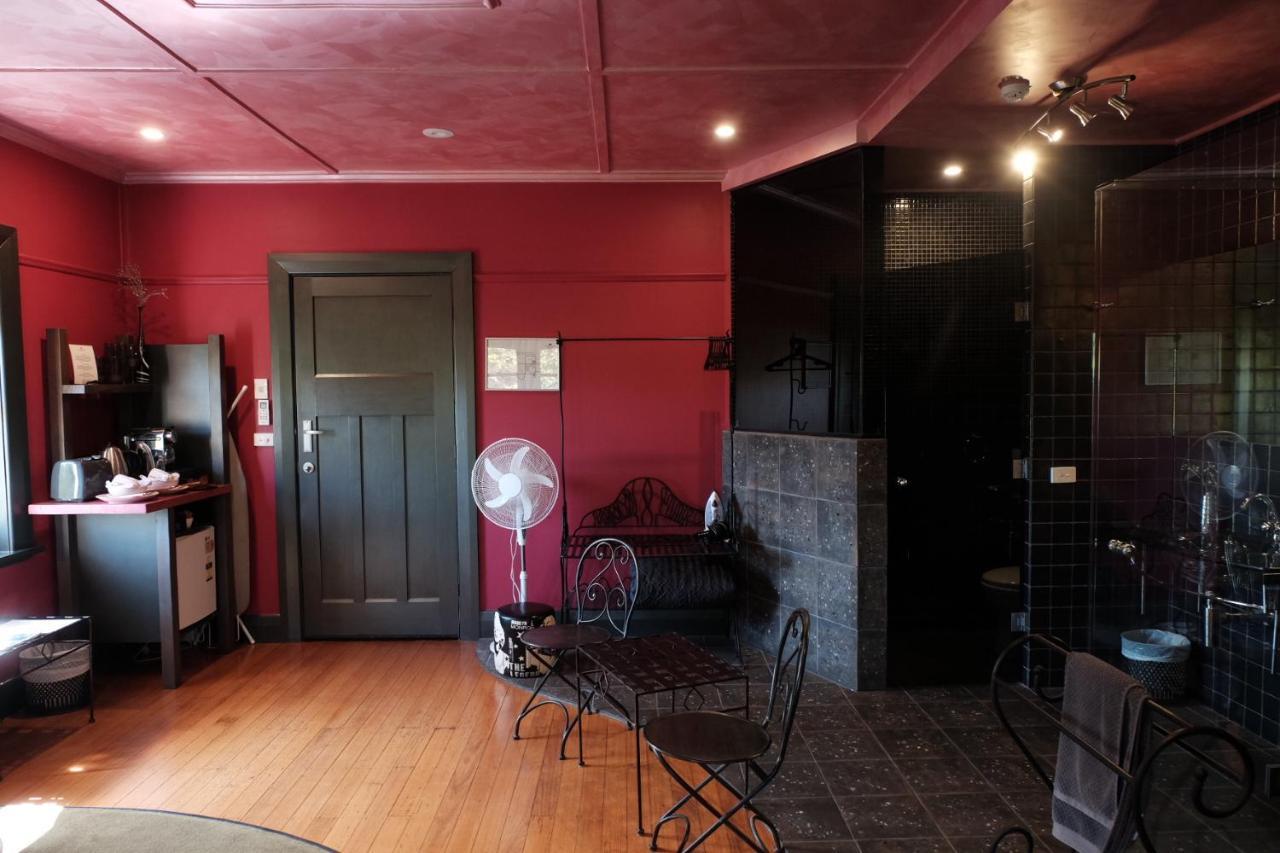 Oakdene Vineyards Guesthouse Wallington Bagian luar foto